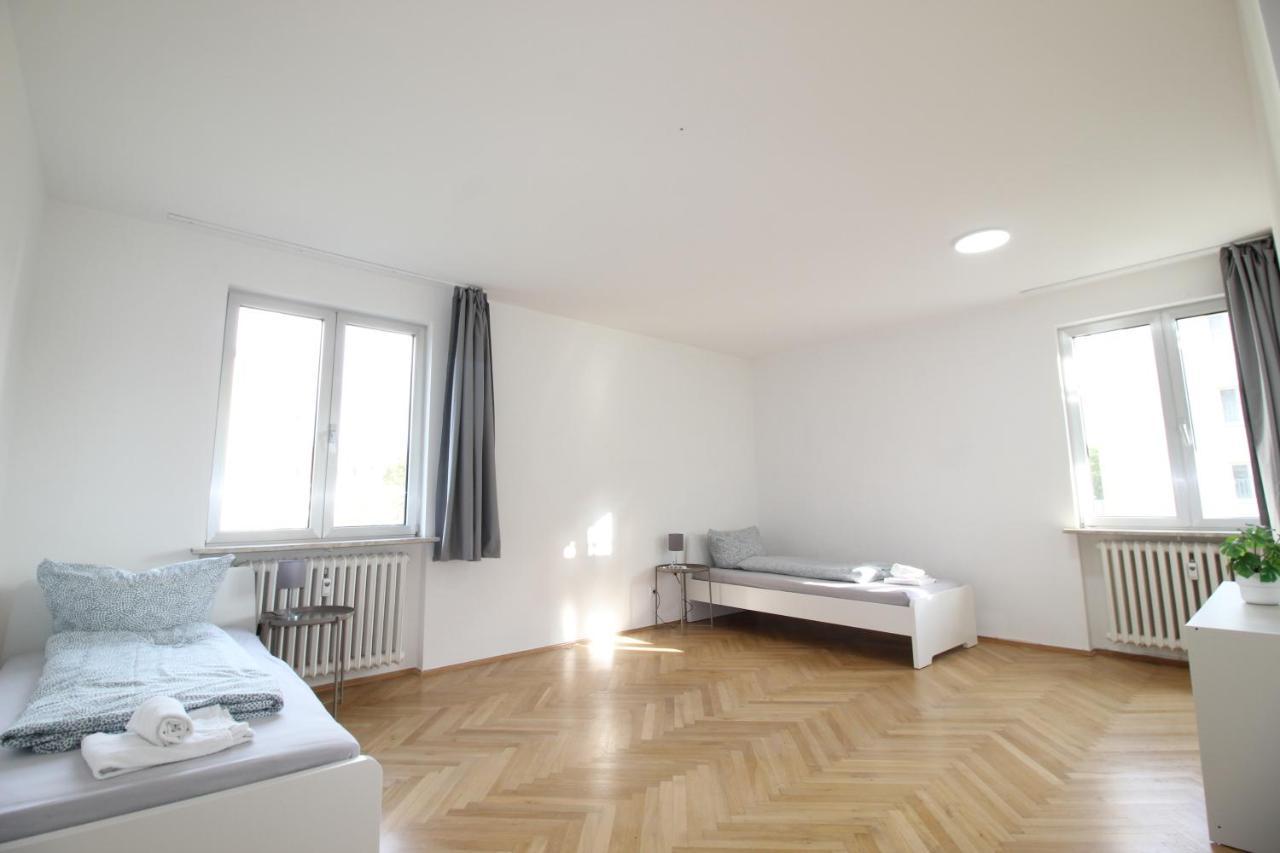Apartmenthaus Kitzingen - Grosszuegige Wohnungen Fuer Je 6 Personen Mit Balkon Extérieur photo